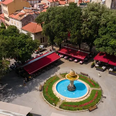 Apartamento Aaa & With Free Parking - Reservation Needed Pula