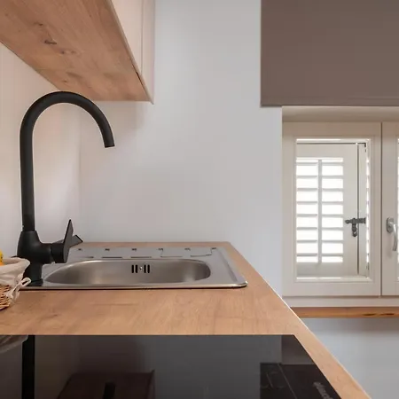 Aaa & With Free Parking - Reservation Needed Apartamento *