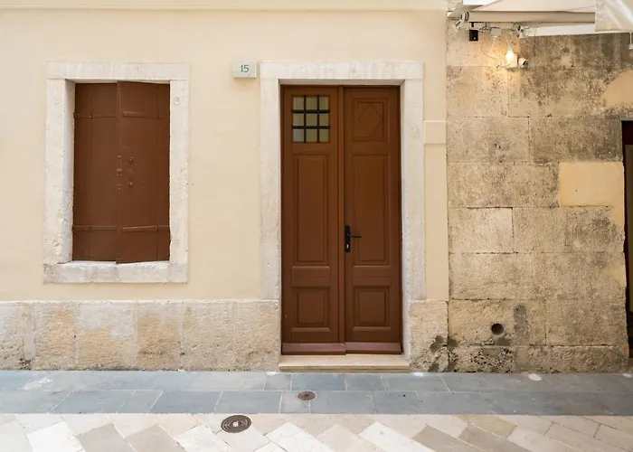 Aaa & With Free Parking - Reservation Needed Appartamento *